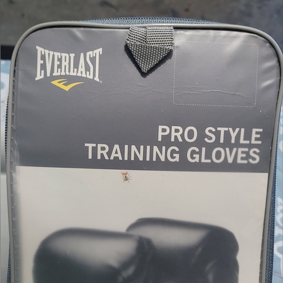 Everlast Pro Style Training Gloves - Picture 9 of 9